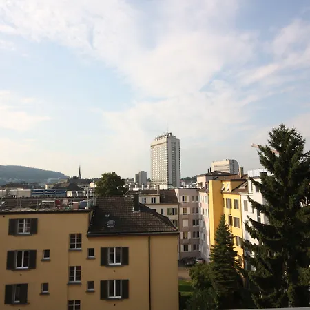 Swiss Star Oerlikon - Self Check-in Апартаменты *