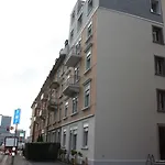 Apartment Swiss Star Oerlikon Lodge - Self Check-In *