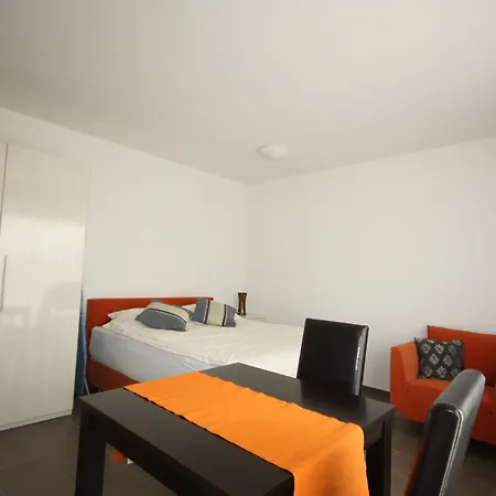 Apartamento Swiss Star Oerlikon - Self Check-in *