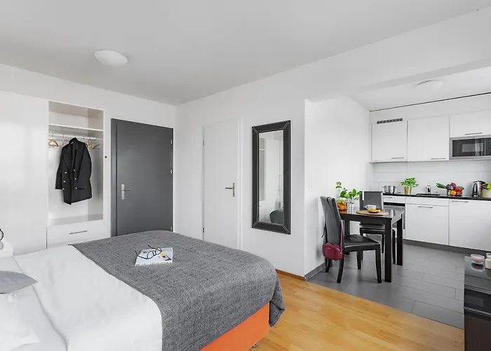 Swiss Star Oerlikon - Self Check-in Apartamento *