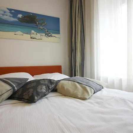 Apartment Swiss Star Oerlikon Lodge - Self Check-In *